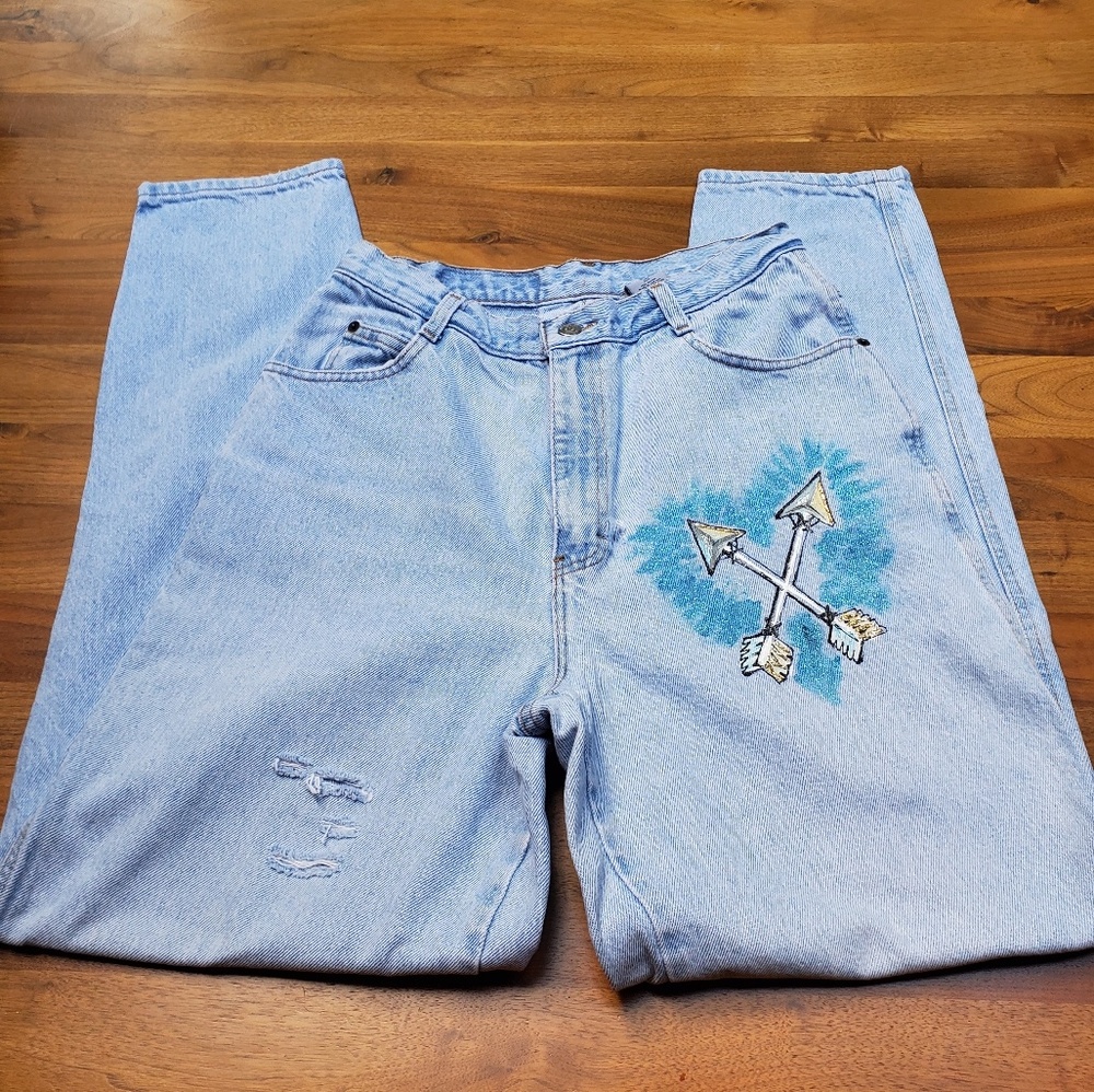 Vintage 90s Distressed 10 Tall Hand Painted Mom Jeans With Crossed Arrows Heart